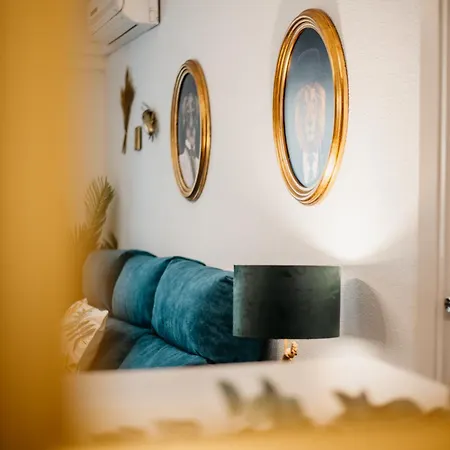 Tuguest Maria Luisa - Free Parking Apartment Granada