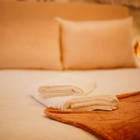 Apartment Tuguest Maria Luisa - Free Parking