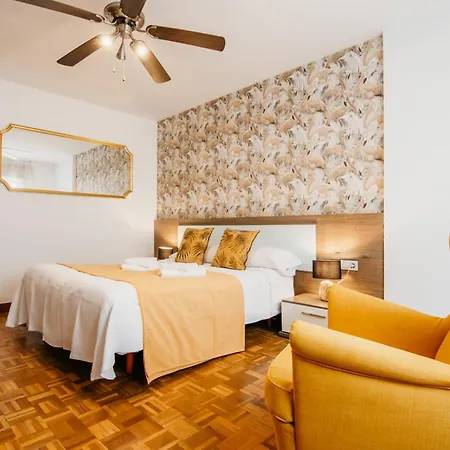 Apartment Tuguest Maria Luisa - Free Parking Granada