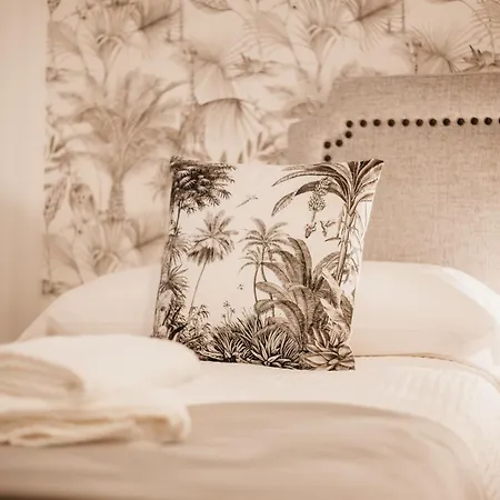 Tuguest Maria Luisa - Free Parking Apartment
